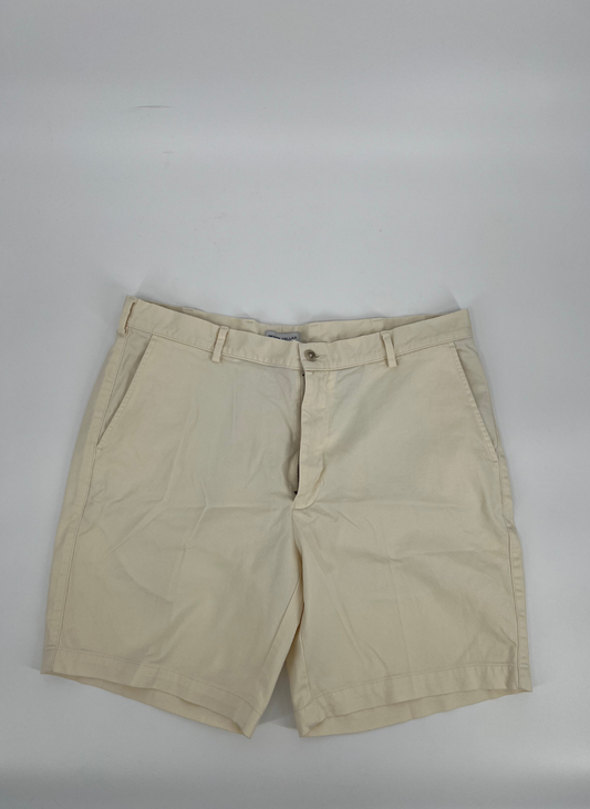 36 Peter Millar Cotton Short in Ivory
